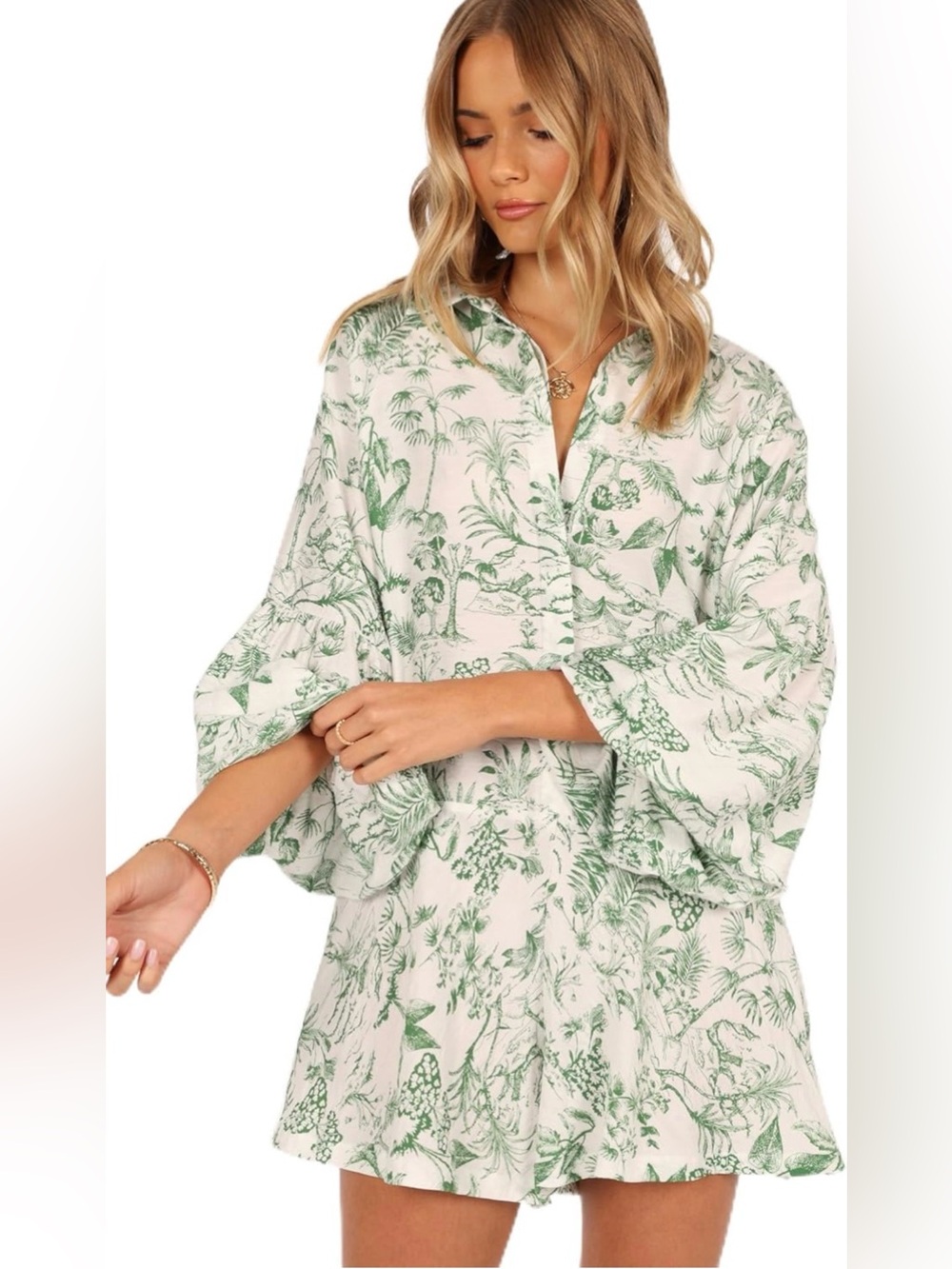Petal & Pup White and Green Tropical Print Romper NWOT - Picture 2 of 8